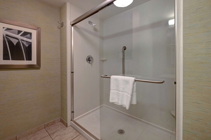 Room 21 of 44