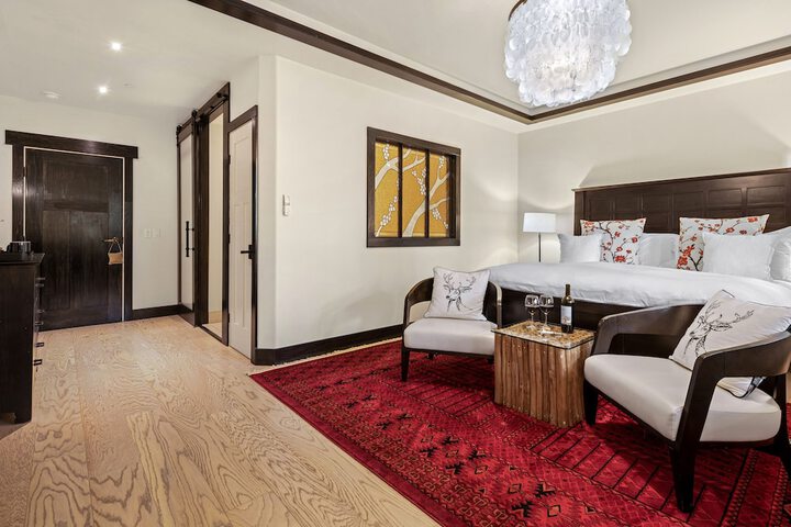 Room 74 of 117
