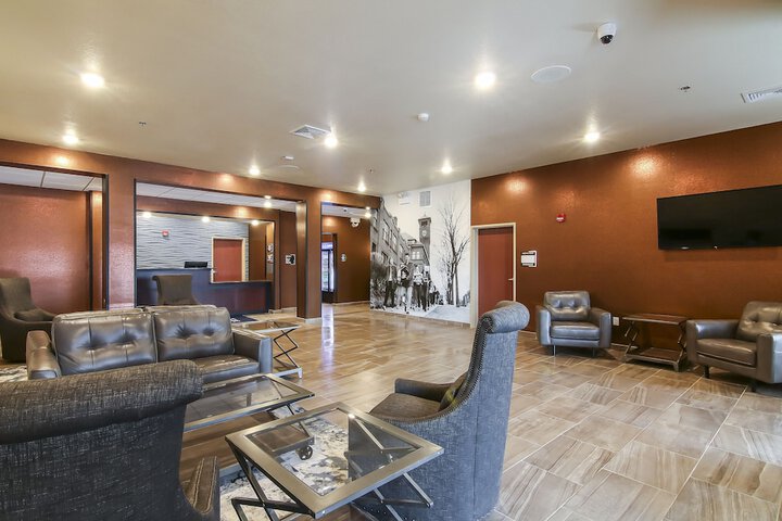 Hotel Interior 7 of 41