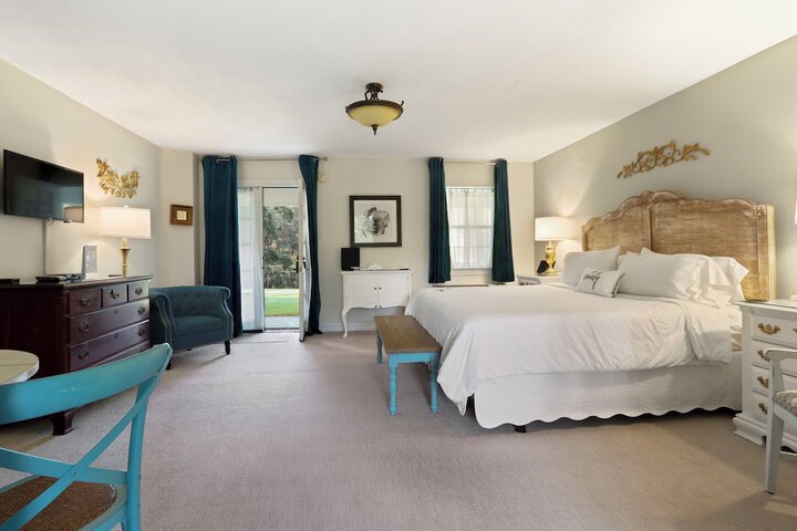 Greenwood Plantation B & B