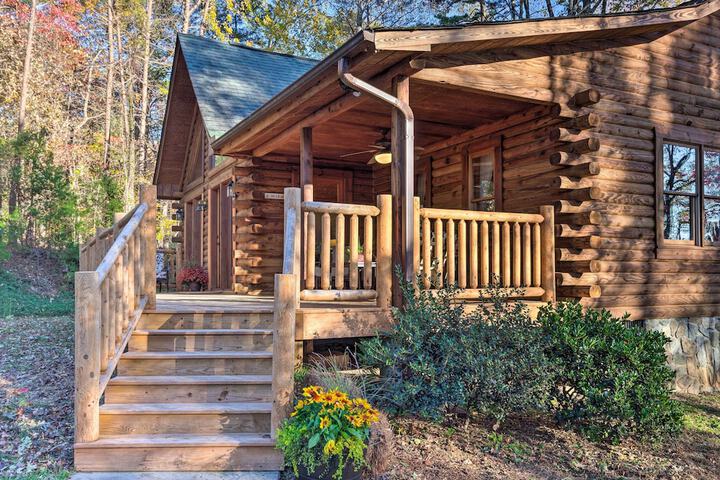 Blue Ridge Mtn Cabin Near Hiking & Biking Trails!