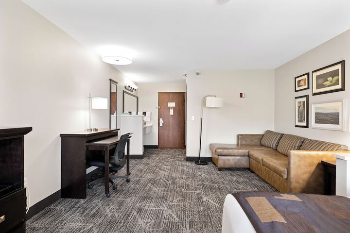 Room 57 of 115