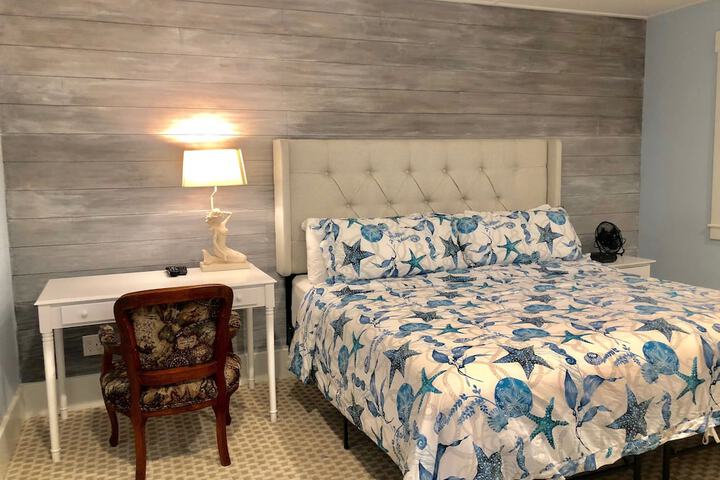 Room 32 of 130