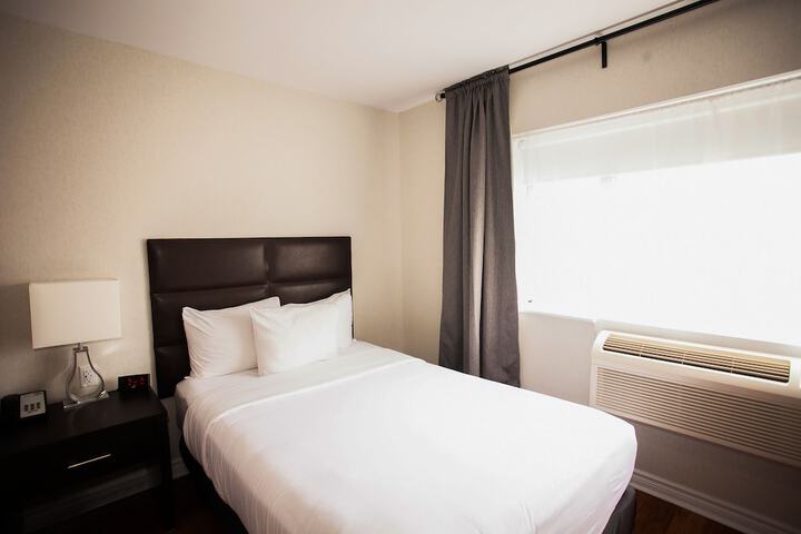 Room 47 of 64
