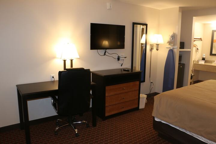 Room 7 of 7