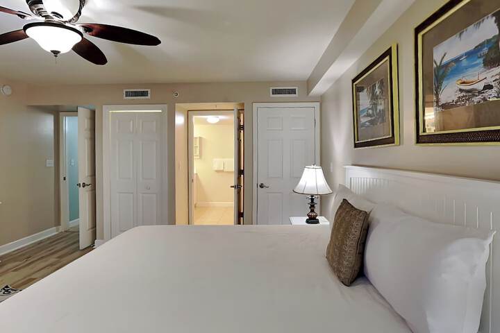 Room 52 of 102