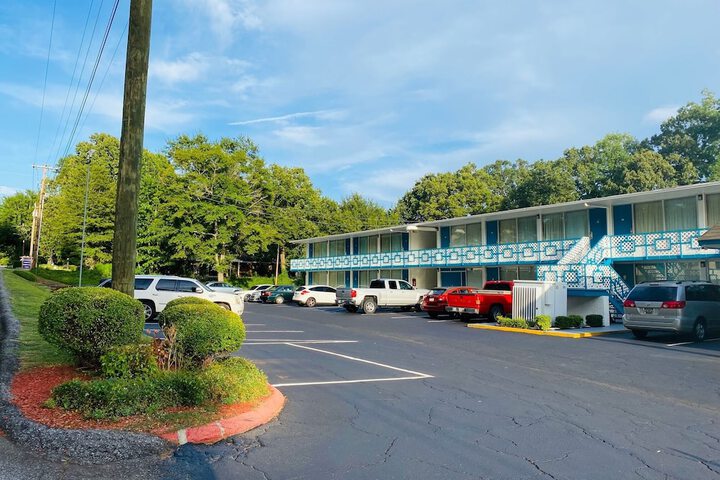 Hotel 7 of 60