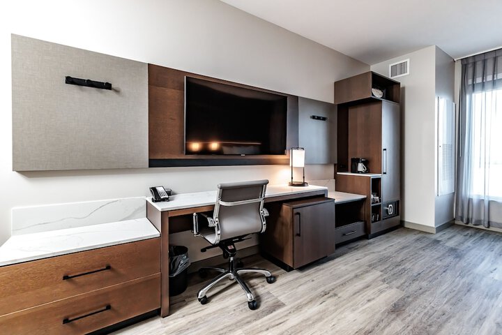 Room 27 of 50