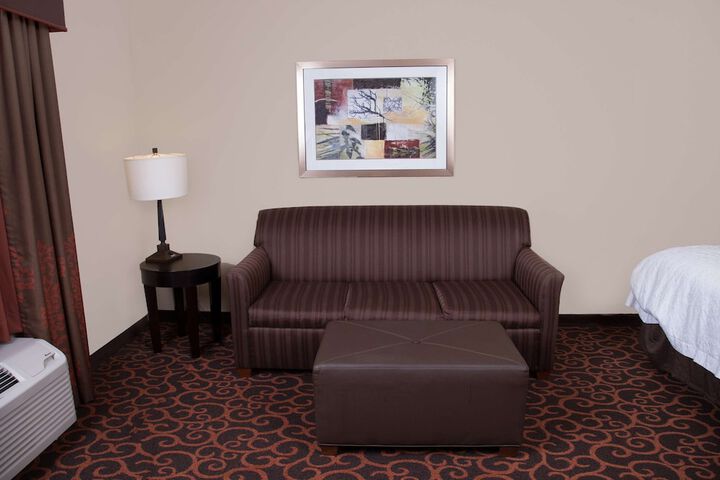 Room 40 of 64