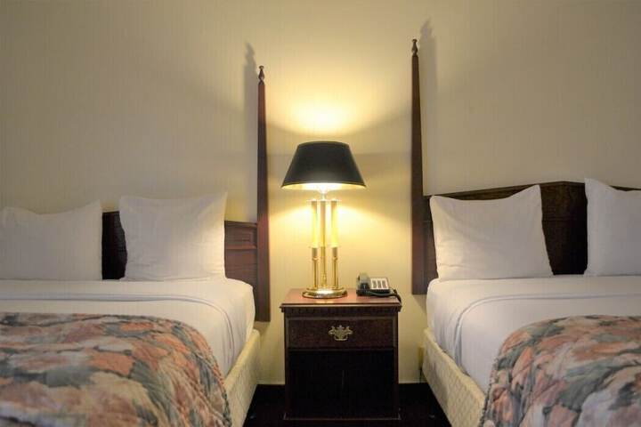Room 14 of 23