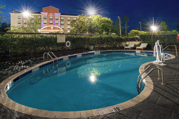 Hampton Inn Laplace