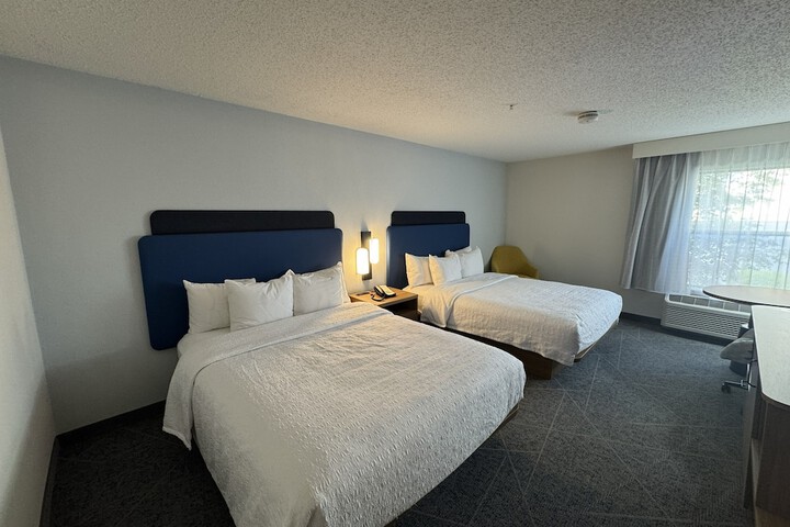 Hampton Inn Mansfield / Ontario