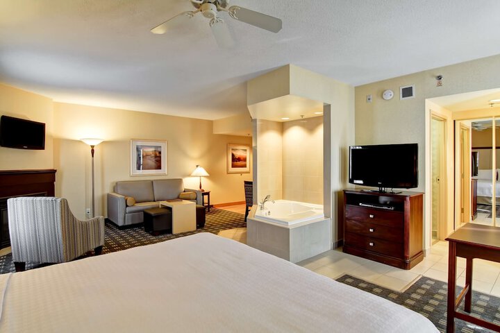 Room 30 of 60