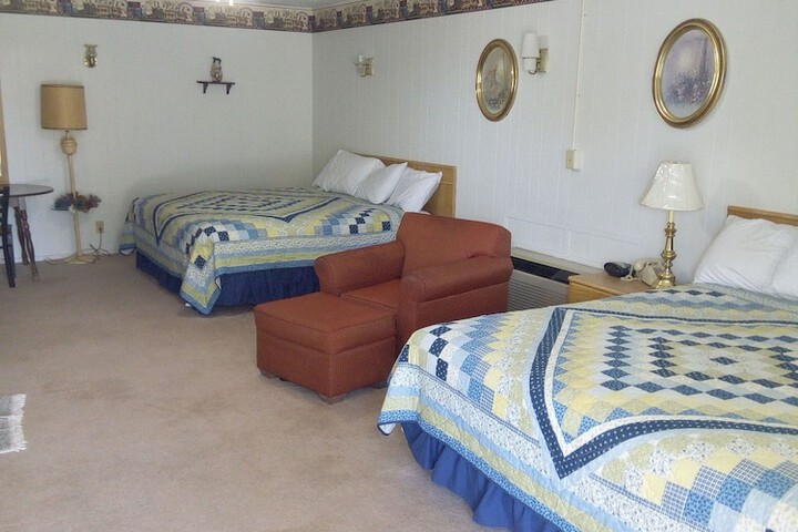 Room 14 of 37