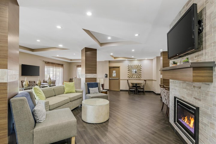 Best Western Plus Sanford Airport / Lake Mary Hotel
