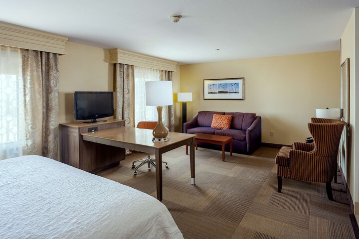 Room 10 of 26