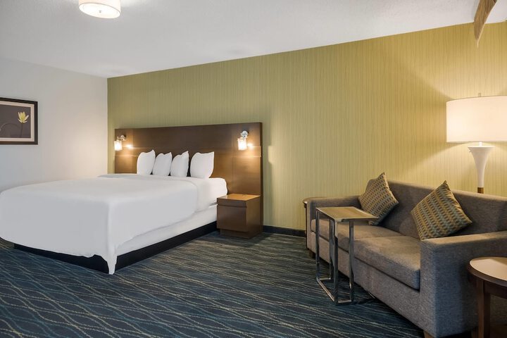 Radisson Hotel Grand Rapids Riverfront