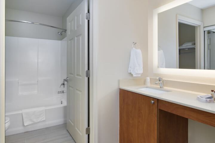 Hawthorn Extended Stay by Wyndham Naples