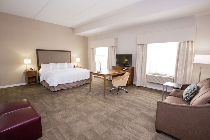 Room 18 of 60