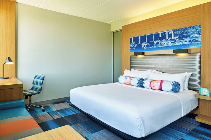 Aloft by Marriott Las Colinas