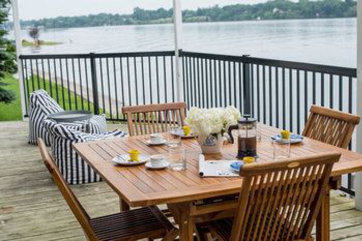 Shorehill Cottages on the Water