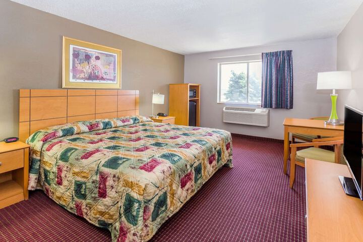 Room 31 of 36