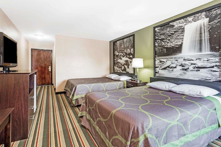 Room 16 of 20