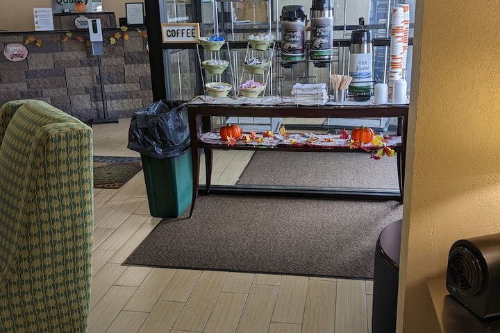 Quality Inn & Suites Delaware South