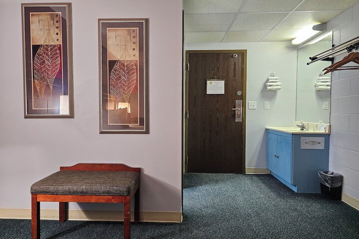 Room 41 of 62