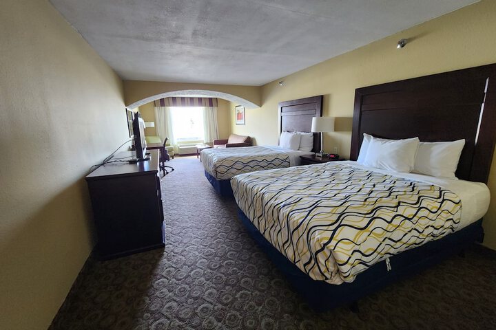 Room 45 of 85
