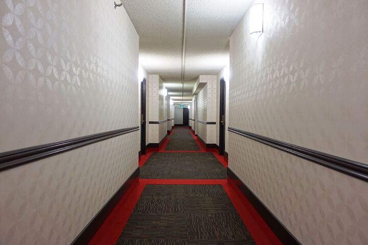 Ballroom/Hall 68 of 76