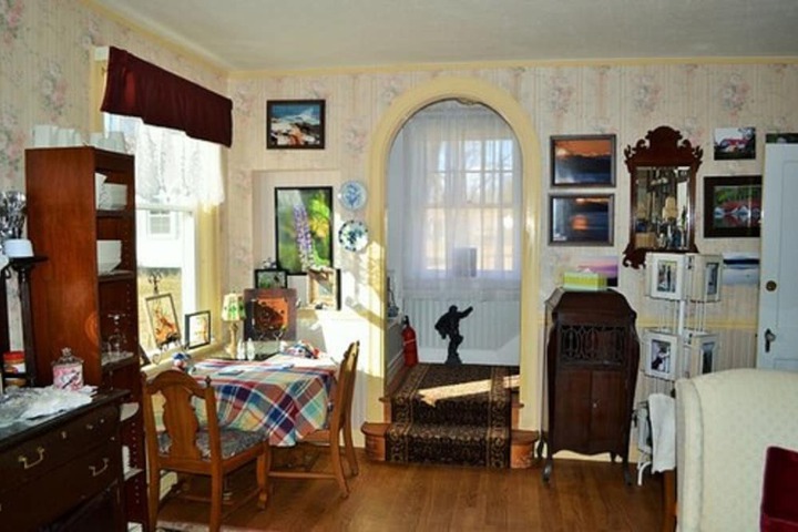 Room 31 of 36