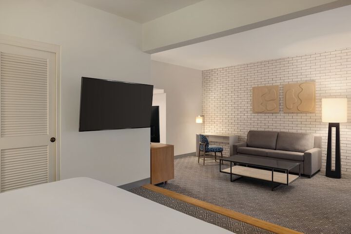 Hilton Scottsdale Resort & Villas