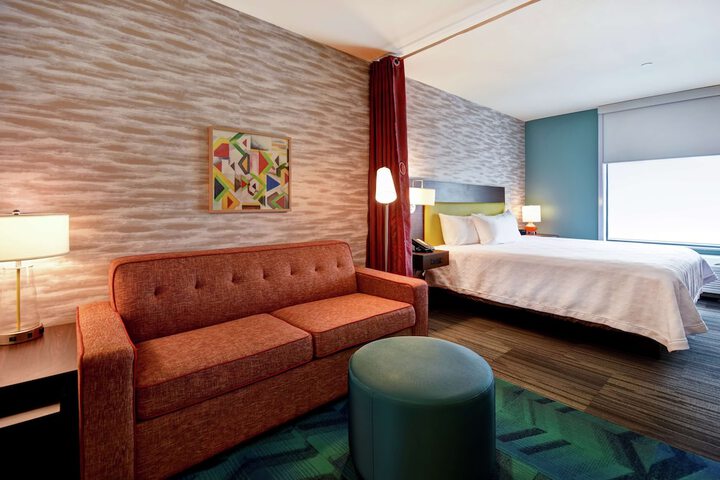 Room 17 of 47