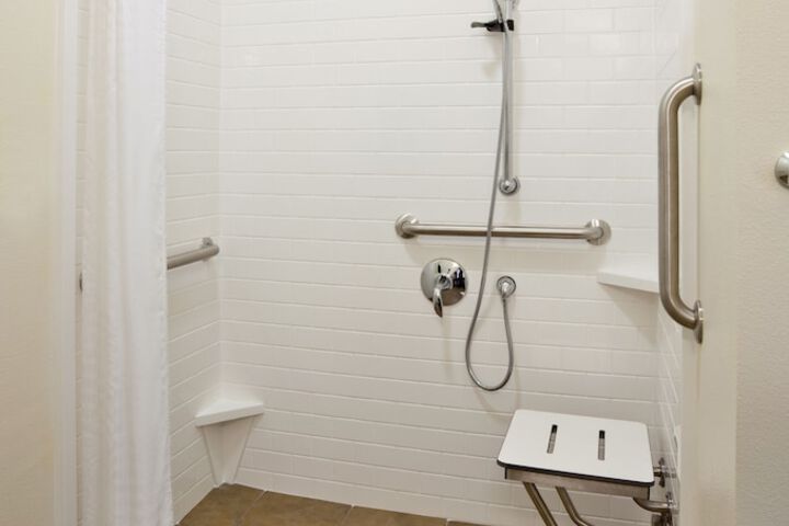 Candlewood Suites Dickinson ND by IHG
