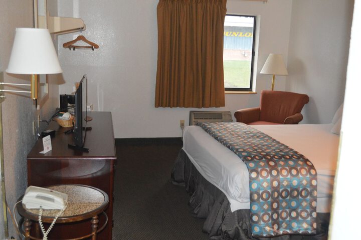 Room 30 of 74