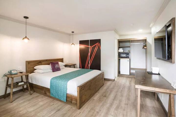 Room 40 of 46