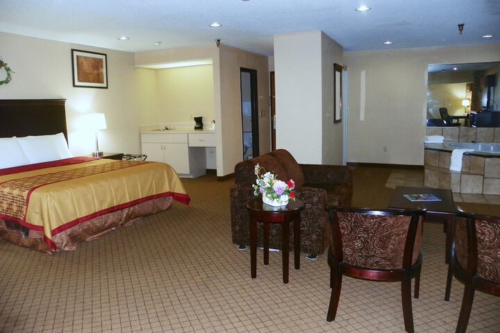 Room 15 of 24