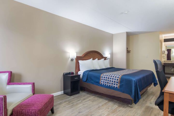 Room 12 of 31