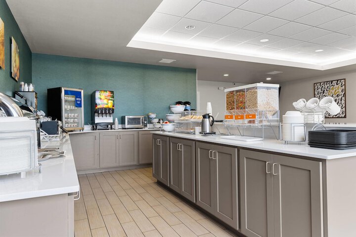 Comfort Inn & Suites Marion I-57