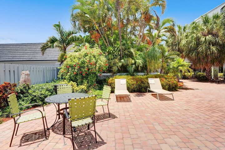 Terrace/Patio 59 of 64
