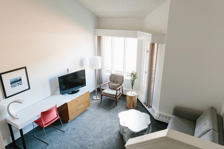 Room 20 of 36