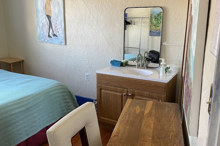 Room 57 of 104