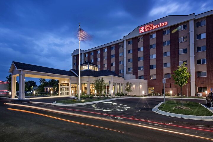 Hotel 5 of 58