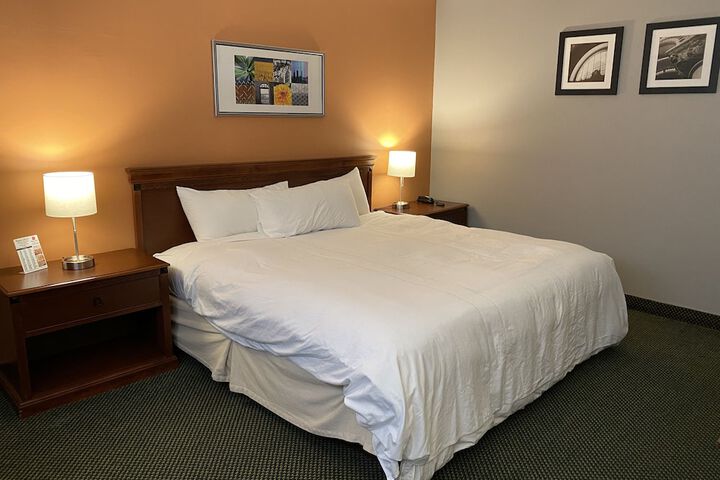 Room 44 of 50
