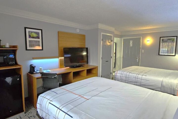 Room 34 of 52