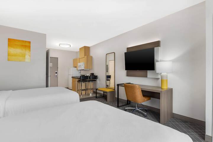 Comfort Inn Ballard-Roosevelt