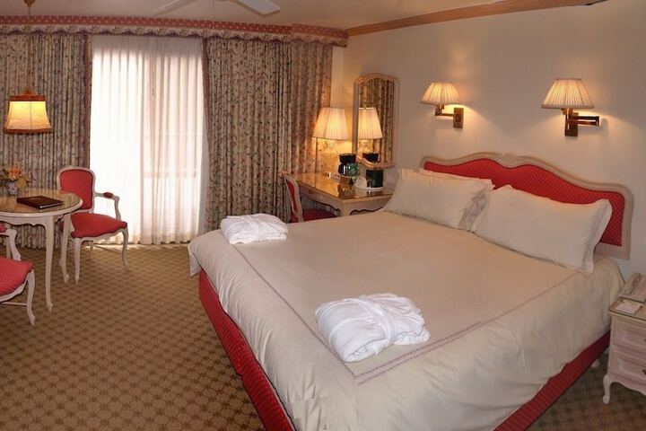 Room 22 of 71