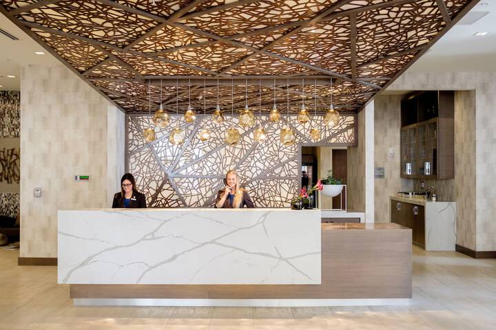 AC Hotel by Marriott Cincinnati at the Banks