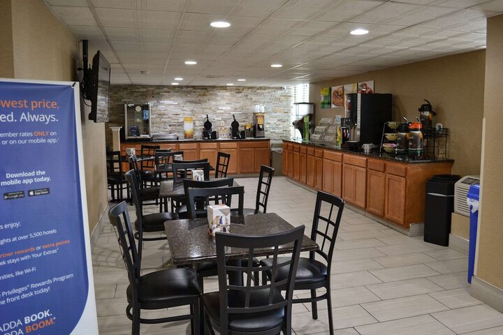 Comfort Inn Dunmore - Scranton East